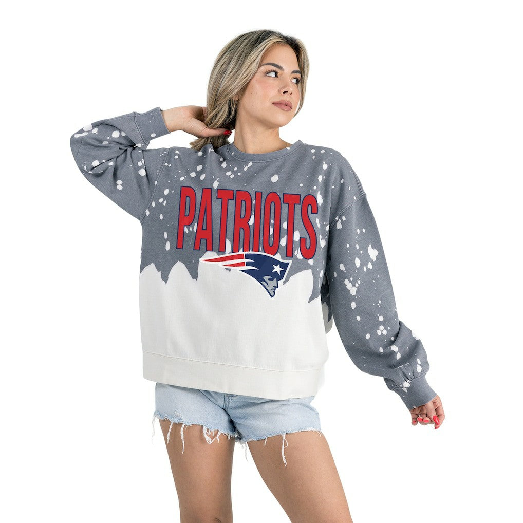 New England Patriots Gameday Couture Women's Oversized Faded Wash Tri-Blend Pullover Sweatshirt - Gray Pullover