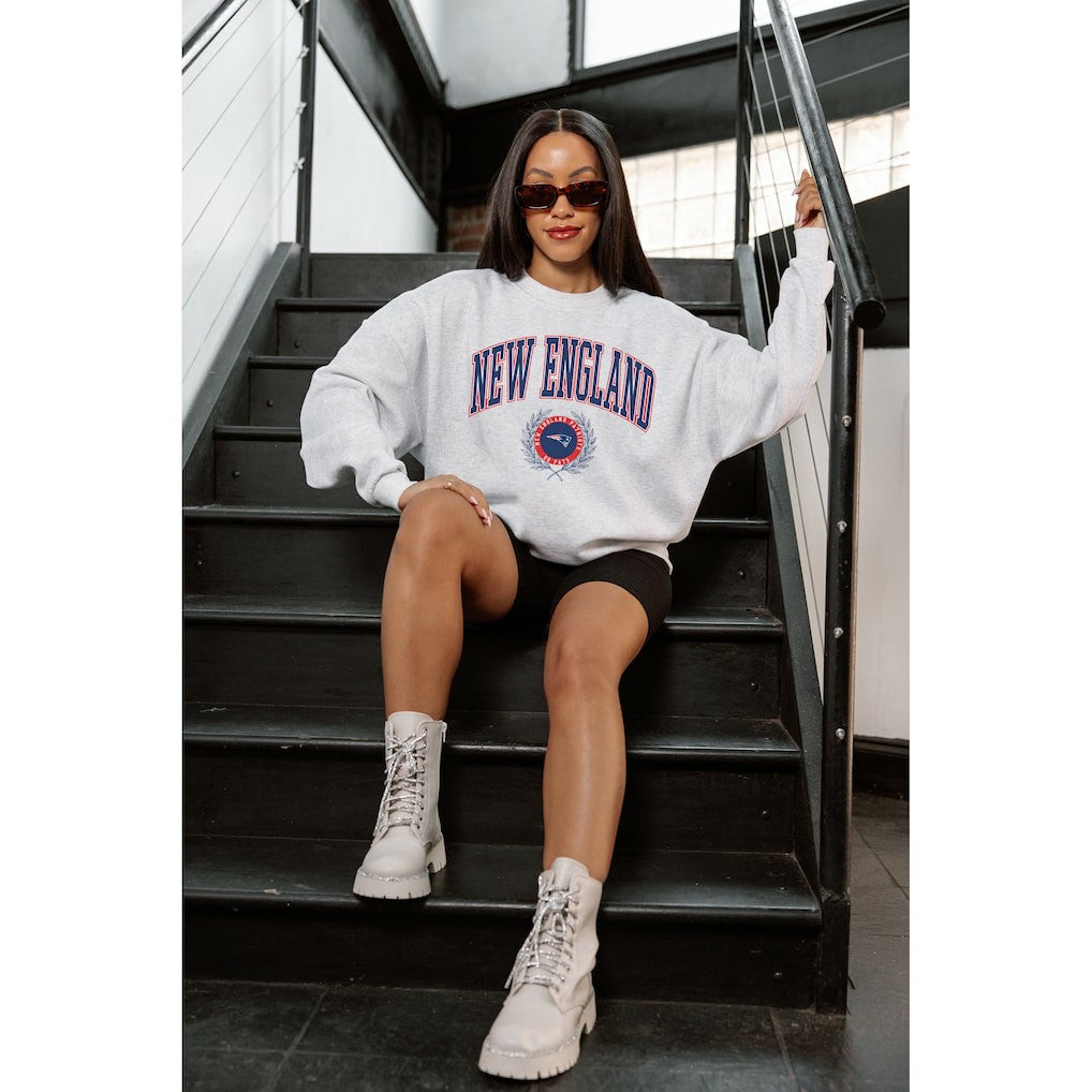 New England Patriots Gameday Couture Women's Traditional Logo Oversized Premium Fleece Pullover Sweatshirt - Ash Pullover