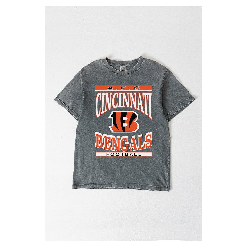 Cincinnati Bengals Gameday Couture Women's Oversized Classic Grind Washed T-Shirt - Gray T-shirts