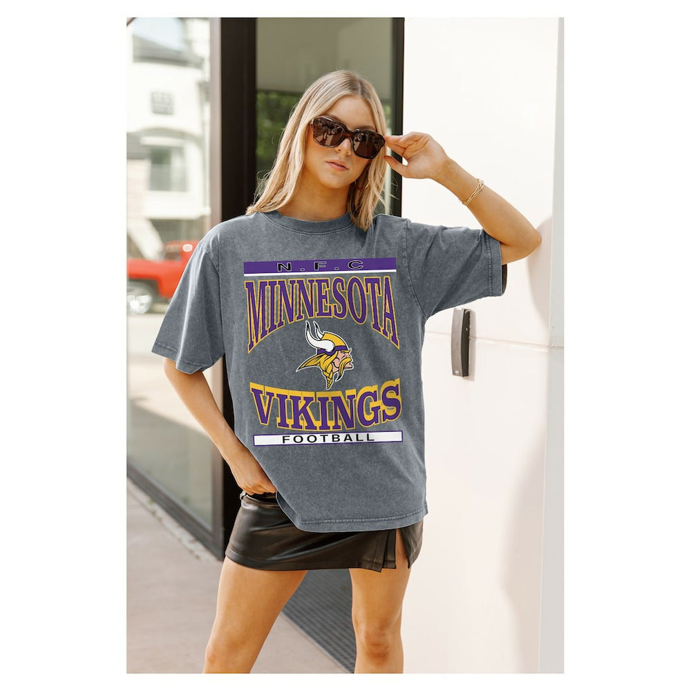 Minnesota Vikings Gameday Couture Women's Oversized Classic Grind Washed T-Shirt - Gray T-shirts