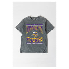 Minnesota Vikings Gameday Couture Women's Oversized Classic Grind Washed T-Shirt - Gray T-shirts