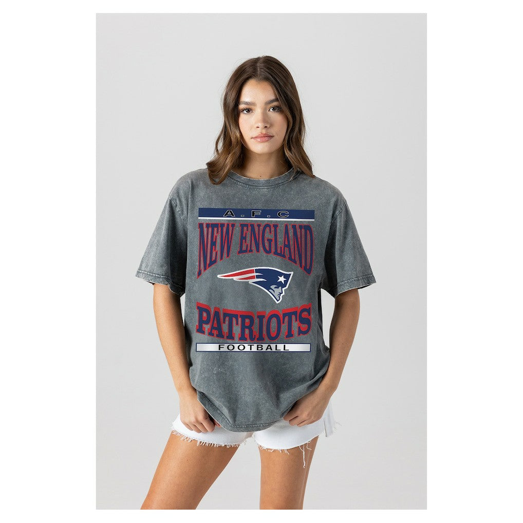 New England Patriots Gameday Couture Women's Oversized Classic Grind Washed T-Shirt - Gray T-shirts
