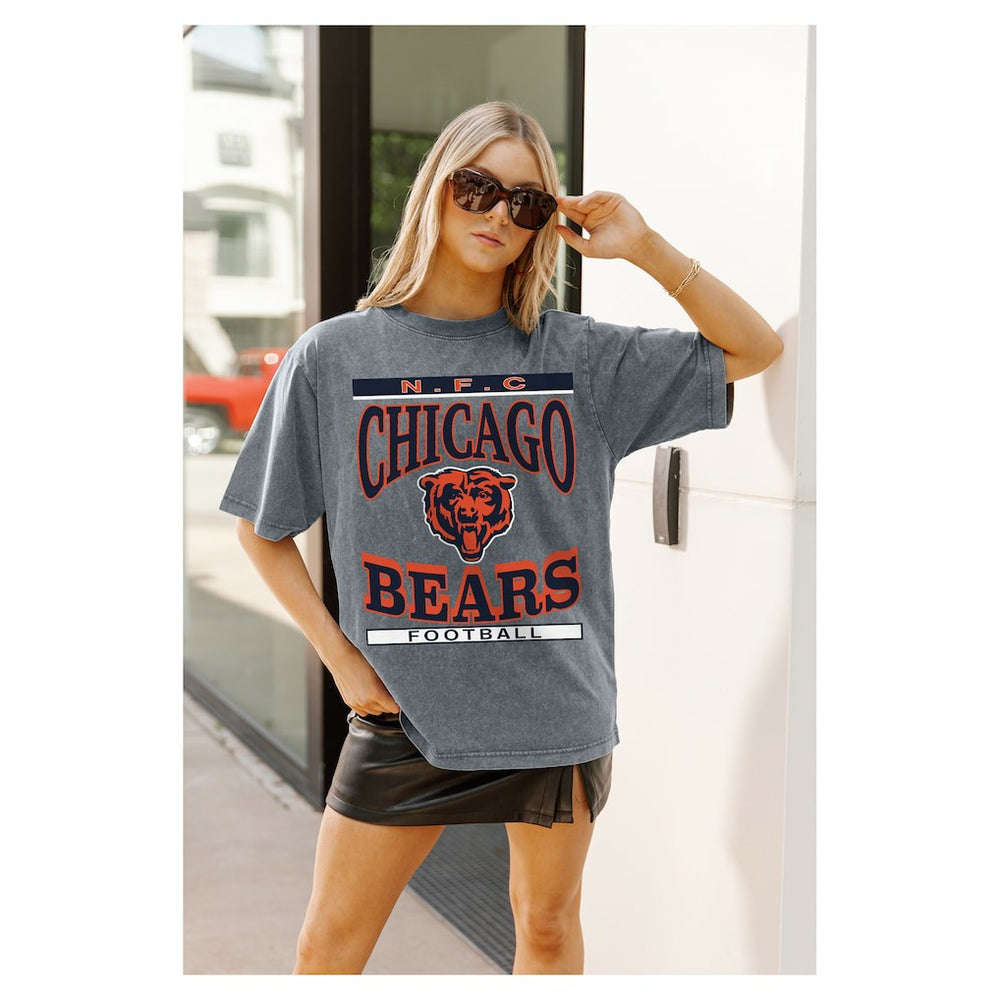 Chicago Bears Gameday Couture Women's Oversized Classic Grind Washed T-Shirt - Gray T-shirts