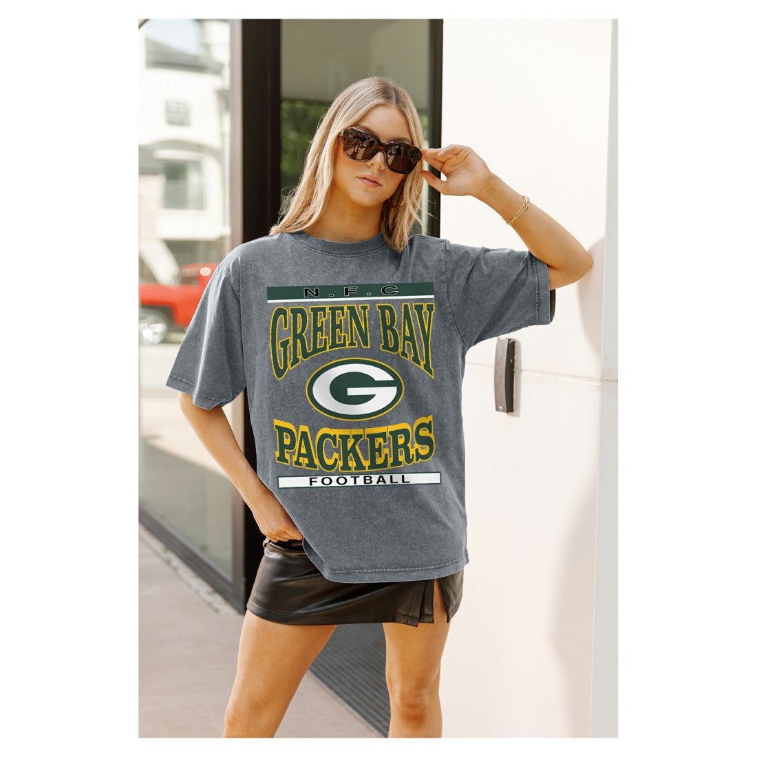 Green Bay Packers Gameday Couture Women's Oversized Classic Grind Washed T-Shirt - Gray T-shirts