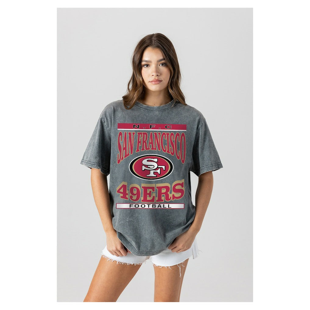 San Francisco 49ers Gameday Couture Women's Oversized Classic Grind Washed T-Shirt - Gray T-shirts