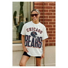 Chicago Bears Gameday Couture Women's Oversized Classic Fierce Focus T-Shirt - White T-shirts