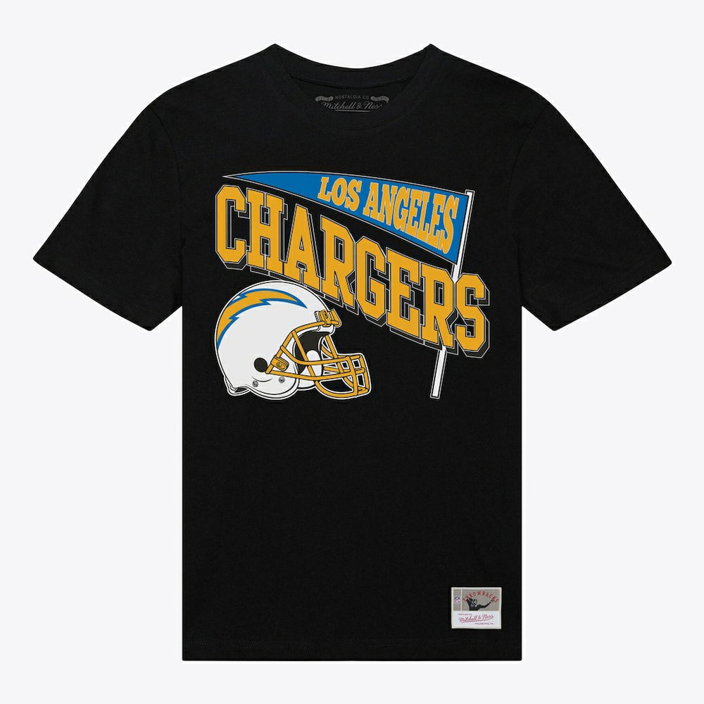Los Angeles Chargers Women's Team Dynamic Boyfriend T-Shirt - Black T-shirts