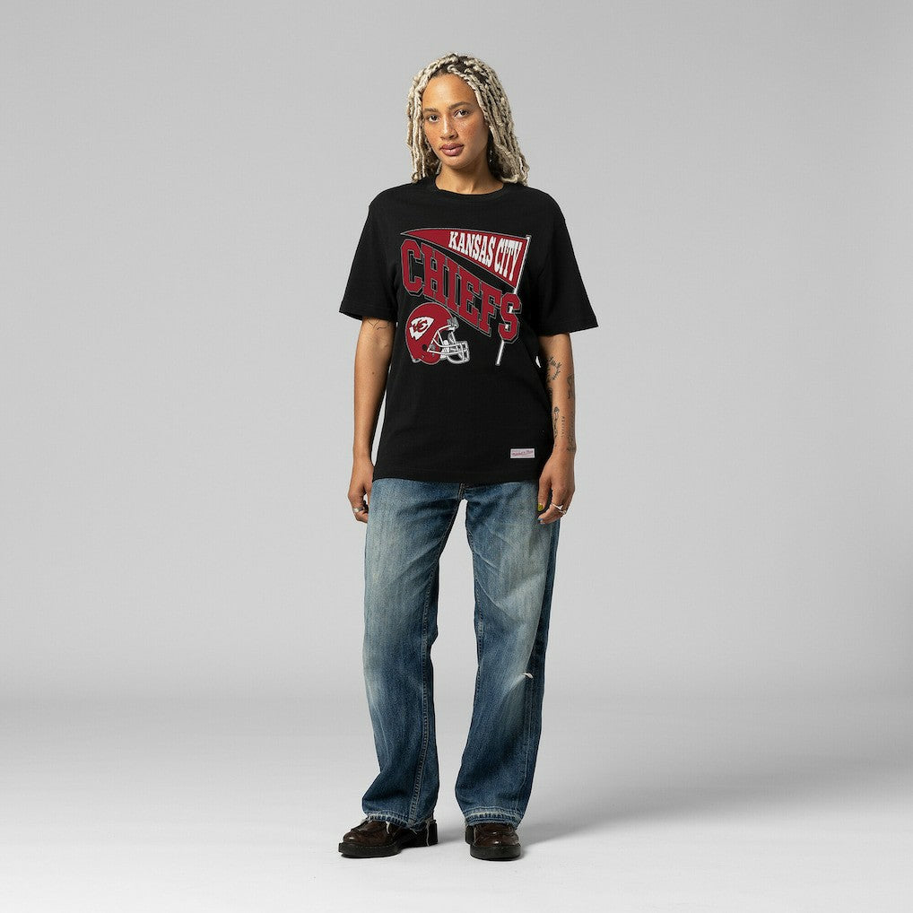 Kansas City Chiefs Women's Team Dynamic Boyfriend T-Shirt - Black T-shirts