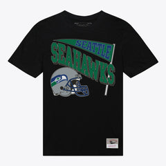 Seattle Seahawks Women's Team Dynamic Boyfriend T-Shirt - Black T-shirts