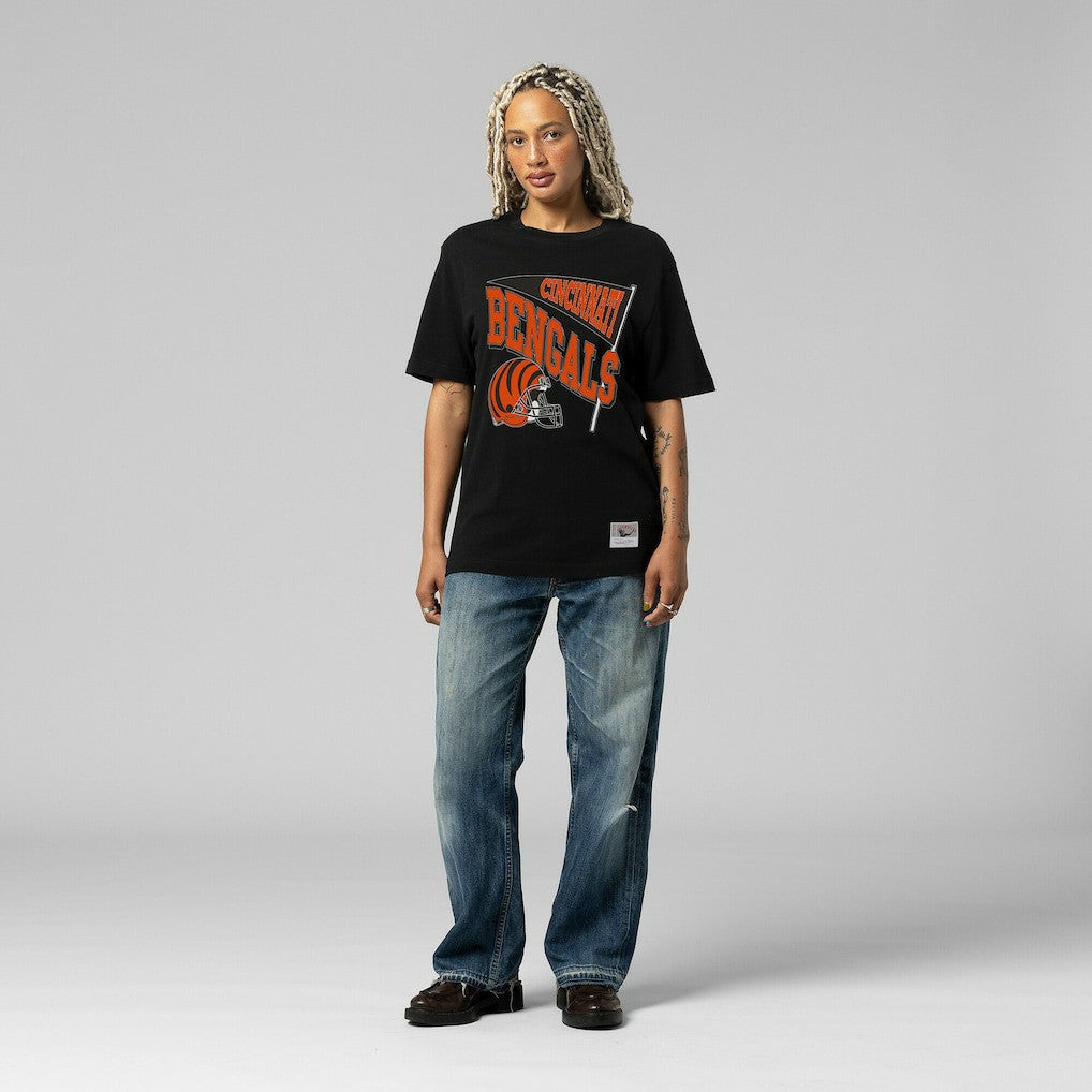 Cincinnati Bengals Women's Team Dynamic Boyfriend T-Shirt - Black T-shirts