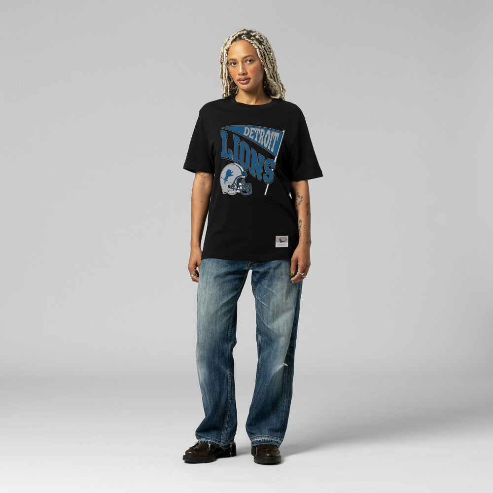 Detroit Lions Women's Team Dynamic Boyfriend T-Shirt - Black T-shirts