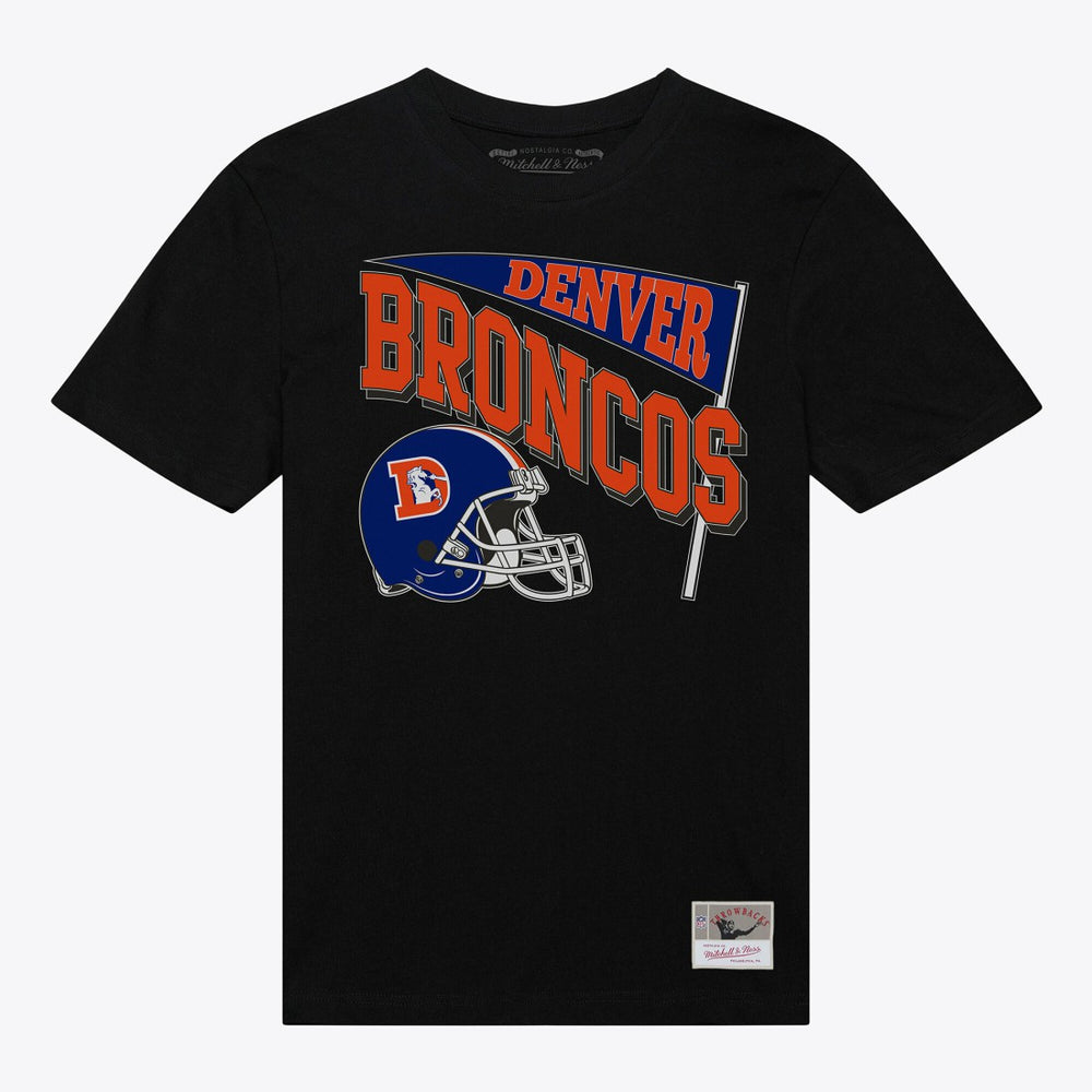 Denver Broncos Women's Team Dynamic Boyfriend T-Shirt - Black T-shirts