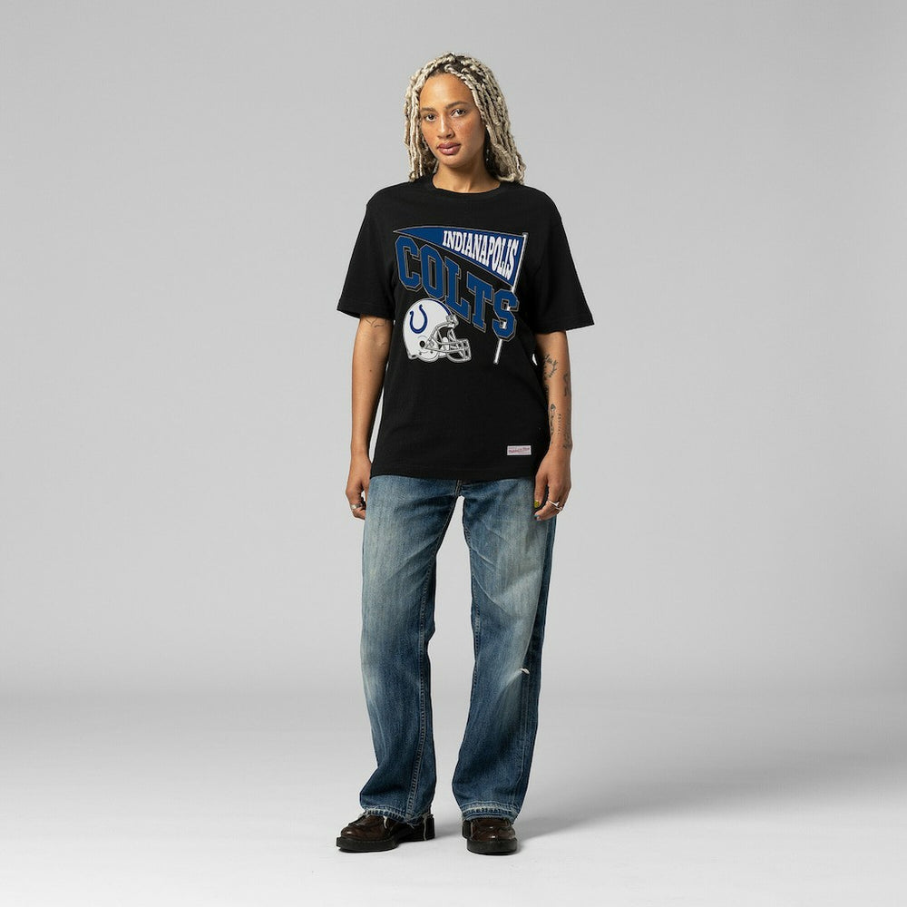 Indianapolis Colts Women's Team Dynamic Boyfriend T-Shirt - Black T-shirts