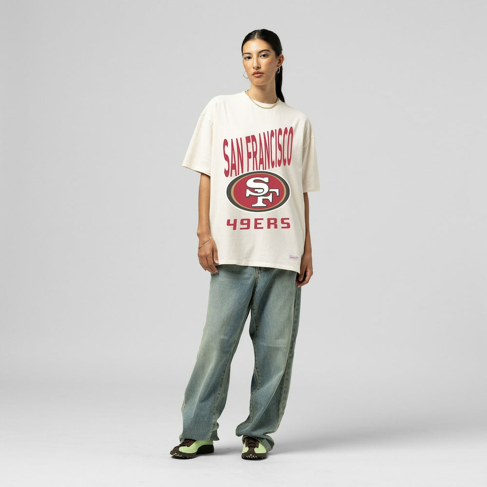 San Francisco 49ers Women's Logo Rise Boyfriend T-Shirt - Cream T-shirts