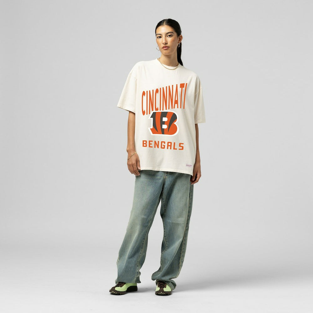 Cincinnati Bengals Women's Logo Rise Boyfriend T-Shirt - Cream T-shirts
