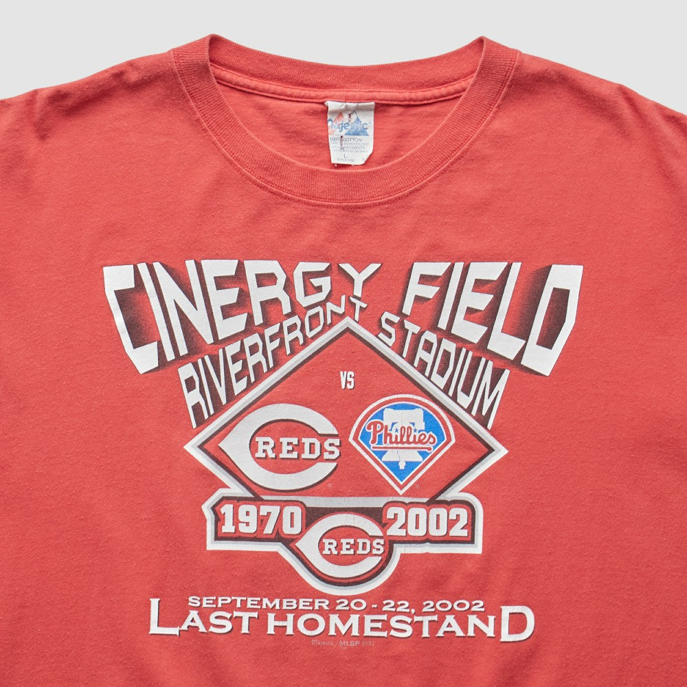 Cincinnati Reds 2002 T-Shirt - Red - Vintage T-shirts