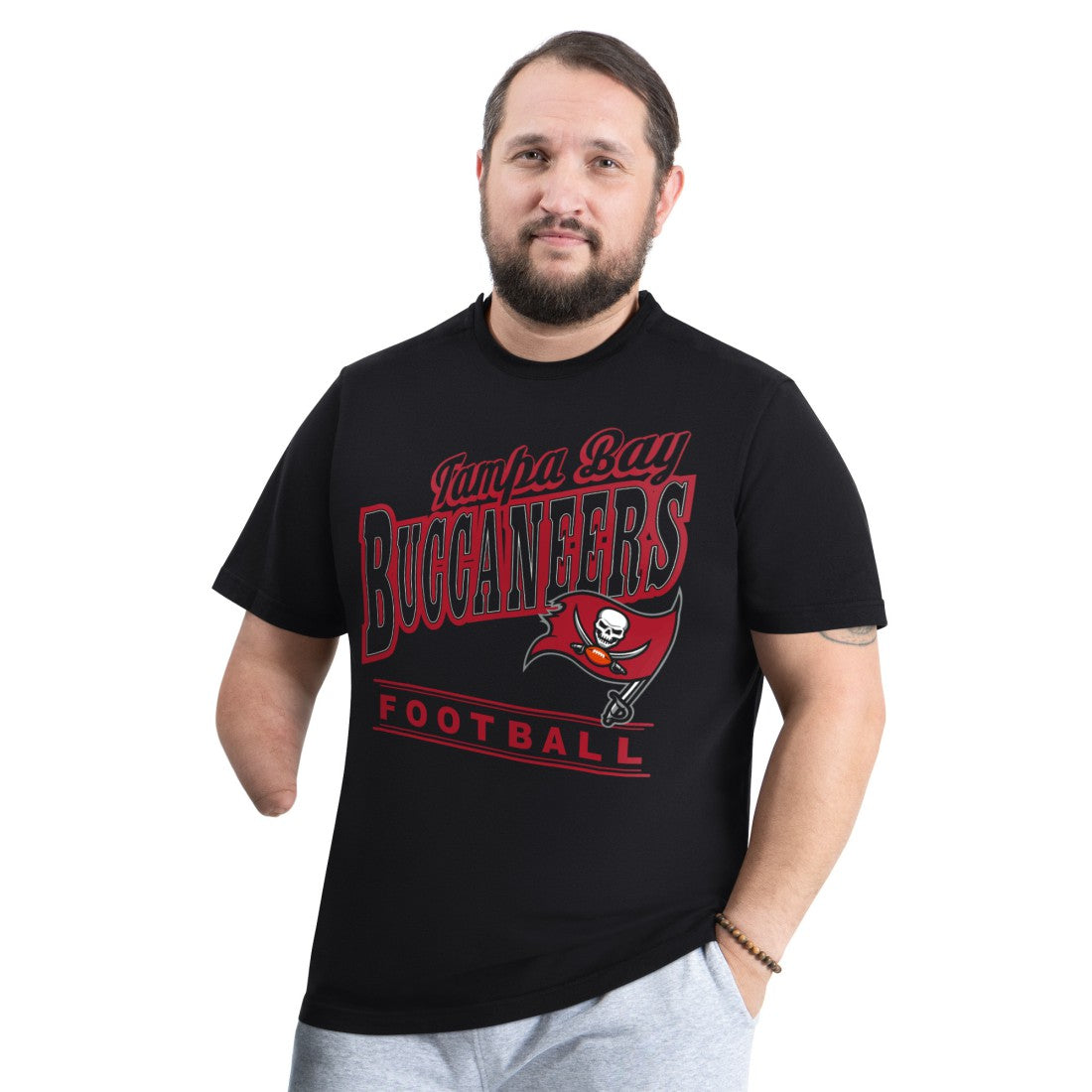 Tampa Bay Buccaneers G-III Sports by Carl Banks Adaptive Headliner Graphic T-Shirt - Black T-shirts