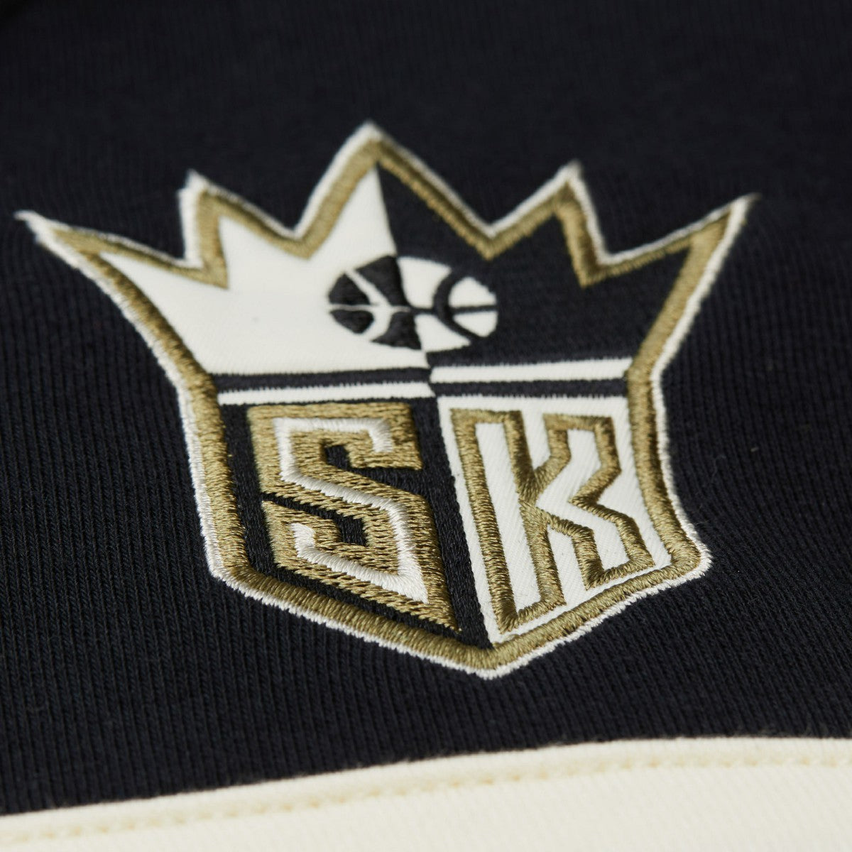 Sacramento Kings Double Clutch Head Coach Hoodie Olive/Black - Mitchell & Ness