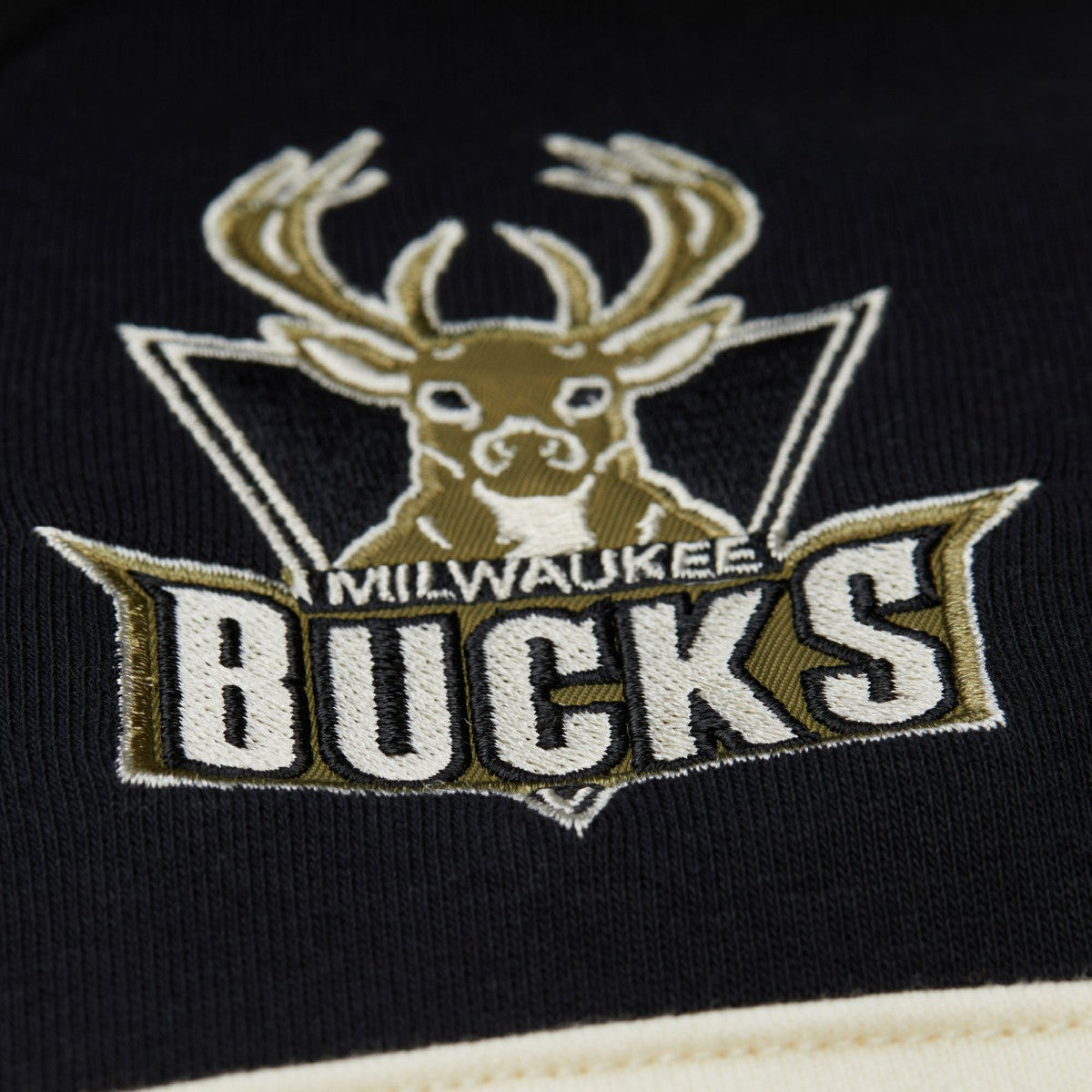 Milwaukee Bucks Double Clutch Head Coach Hoodie Olive - Mitchell & Ness