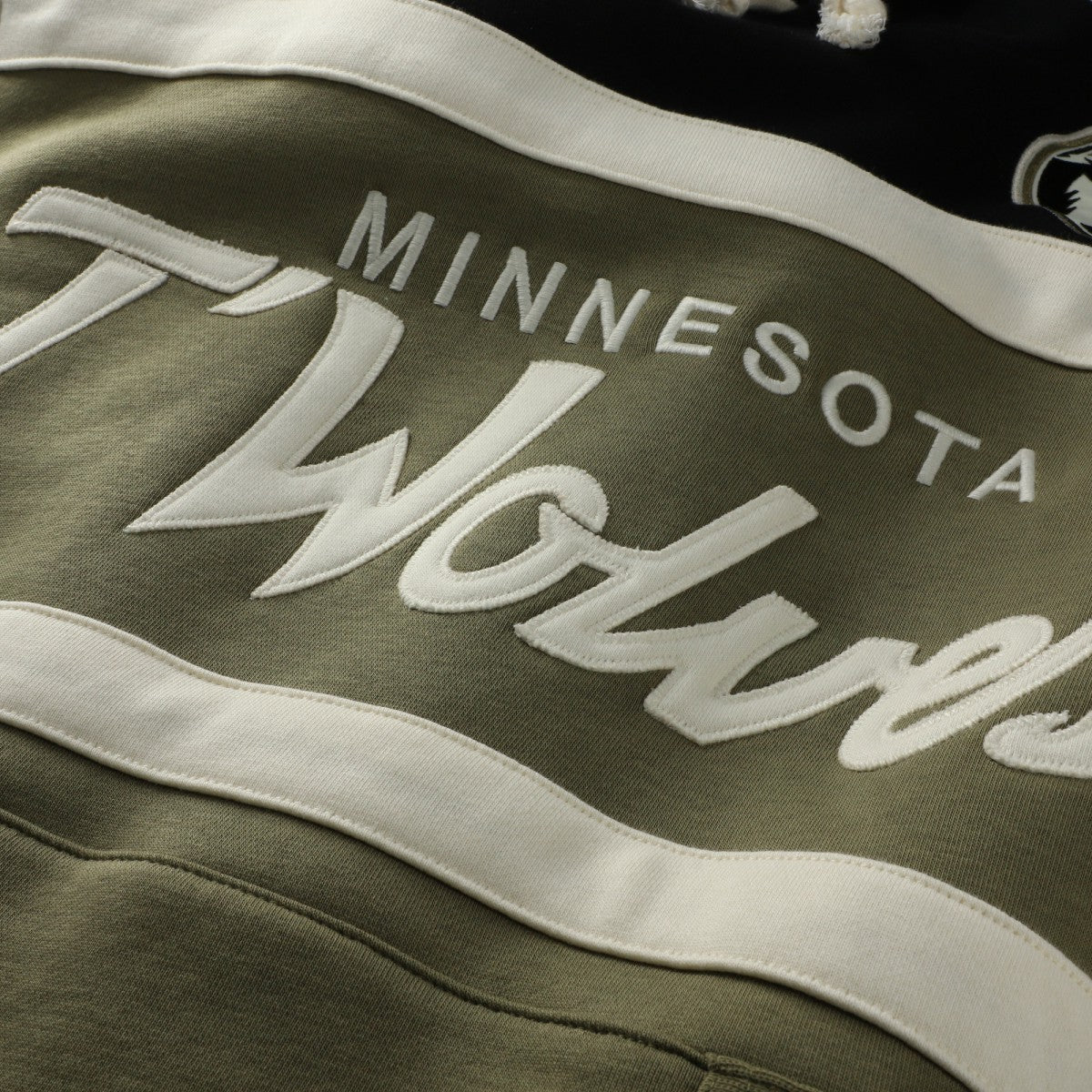 Minnesota Timberwolves Double Clutch Head Coach Hoodie Olive/Black - Mitchell & Ness