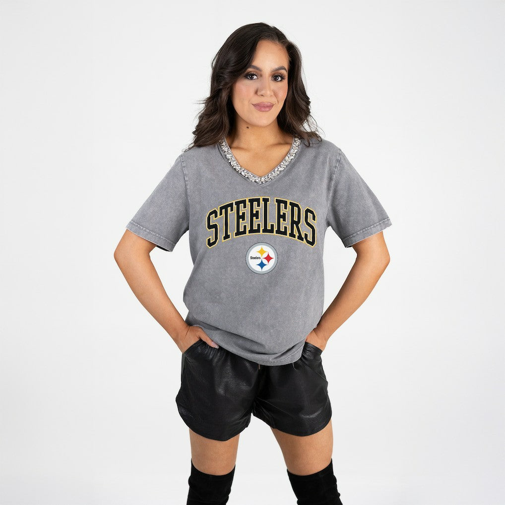 Pittsburgh Steelers Gameday Couture Women's Relaxed Iconic Edge Rhinestone V-Neck T-Shirt - Gray T-shirts