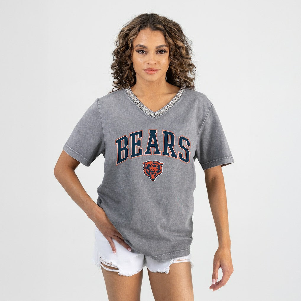 Chicago Bears Gameday Couture Women's Relaxed Iconic Edge Rhinestone V-Neck T-Shirt - Gray T-shirts