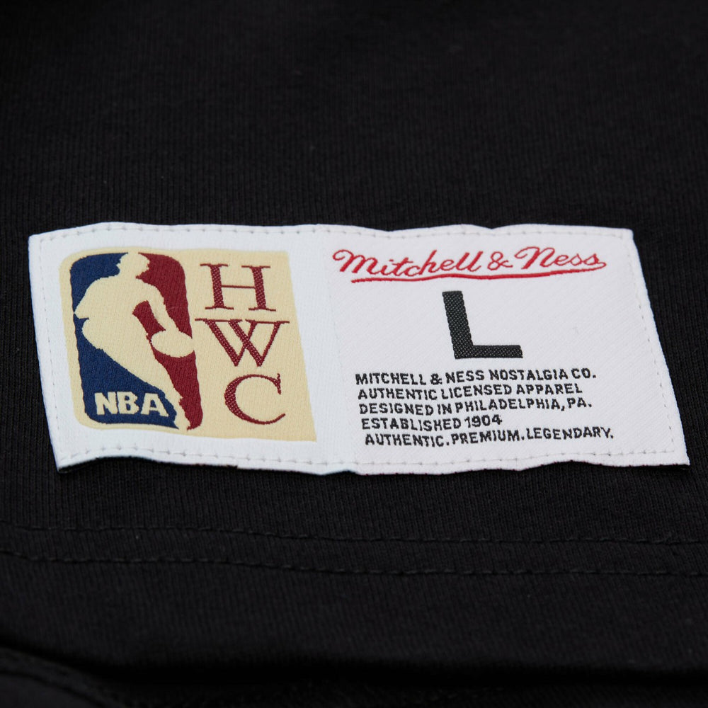 Miami Heat Unisex Playmaker Vintage Logo T-Shirt Black - Mitchell & Ness