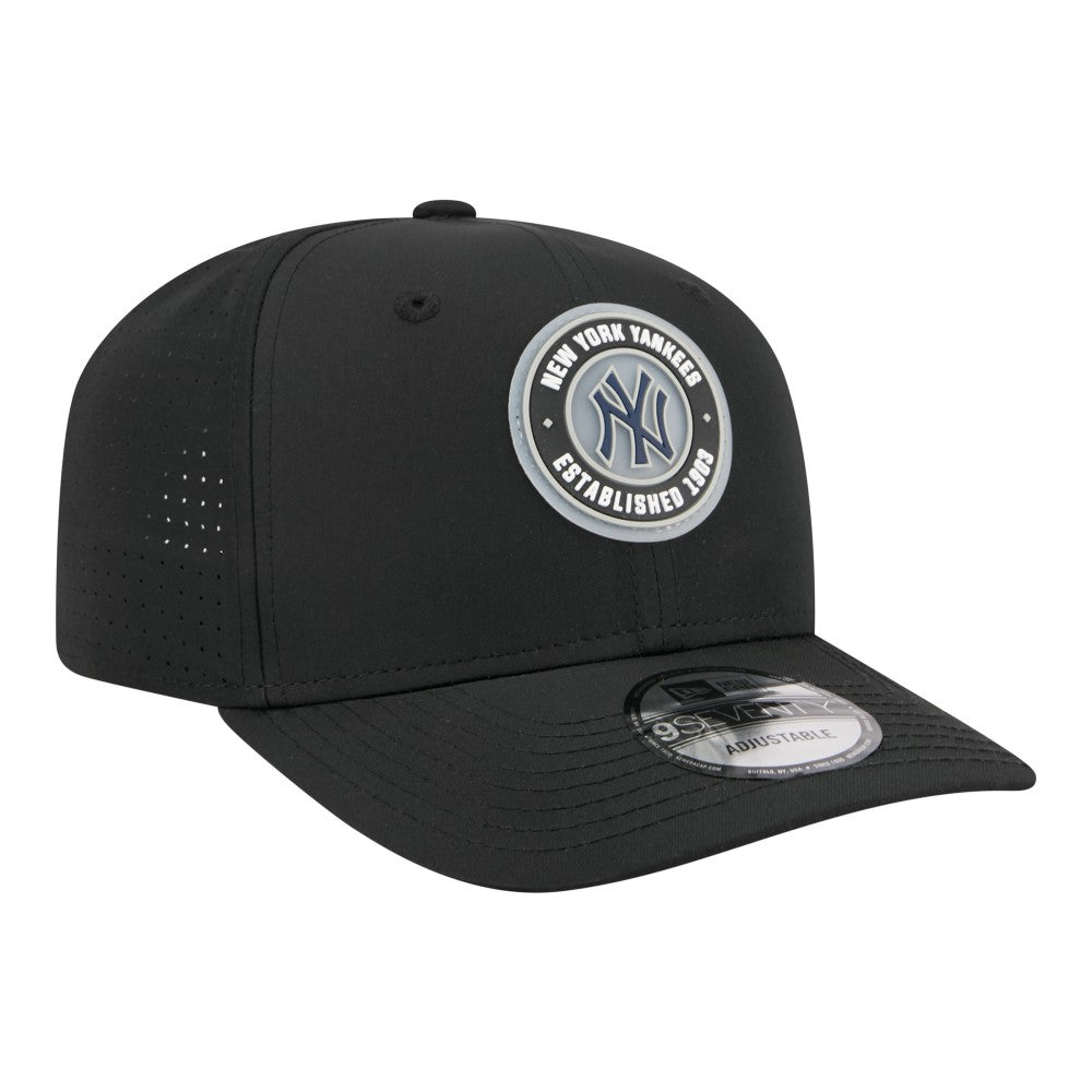 New York Yankees New Era Circle 9SEVENTY Adjustable Hat - Black Hats