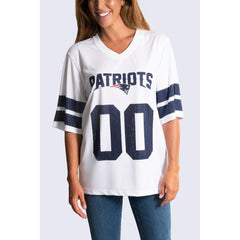 New England Patriots Cuce Women's Rhinestone V-Neck Tunic - White