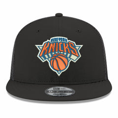 New York Knicks Core Logo Meshback 9FIFTY Snapback Hat Black - New Era