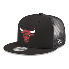 Chicago Bulls Core Logo Meshback 9FIFTY Snapback Hat Black - New Era