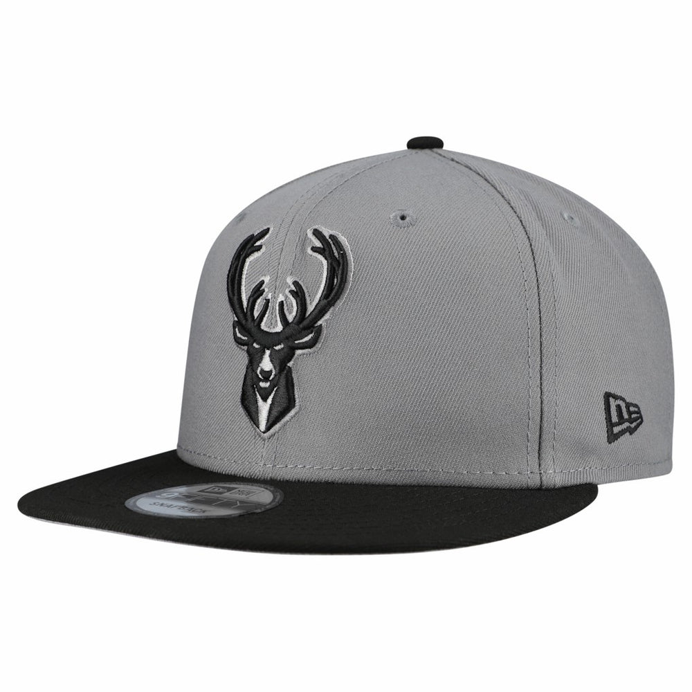 Milwaukee Bucks Core Logo Storm Gray Two-Tone 9FIFTY Snapback Hat Gray - New Era