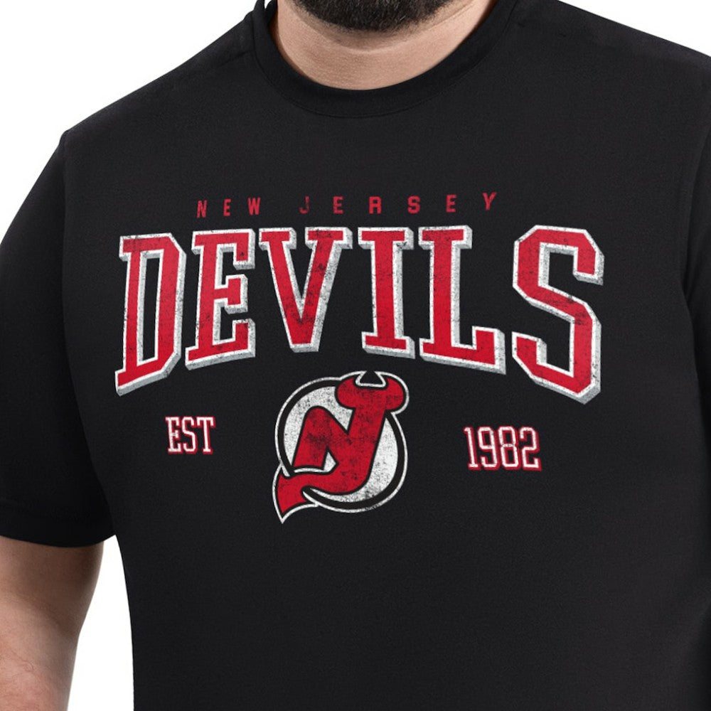New Jersey Devils G-III Sports by Carl Banks Adaptive Classic Team Graphic T-Shirt - Black | US 203456409