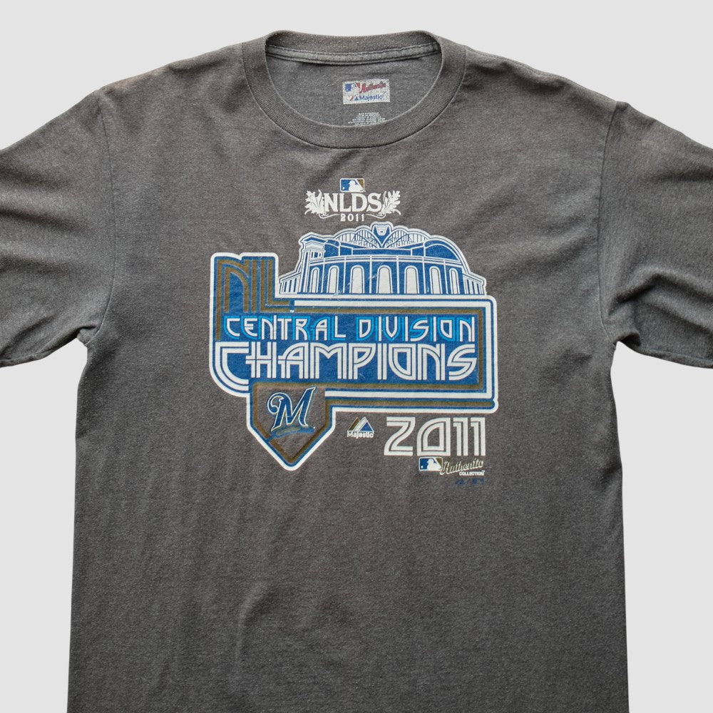 Milwaukee Brewers Majestic 2011 T-Shirt - Gray - Vintage T-shirts