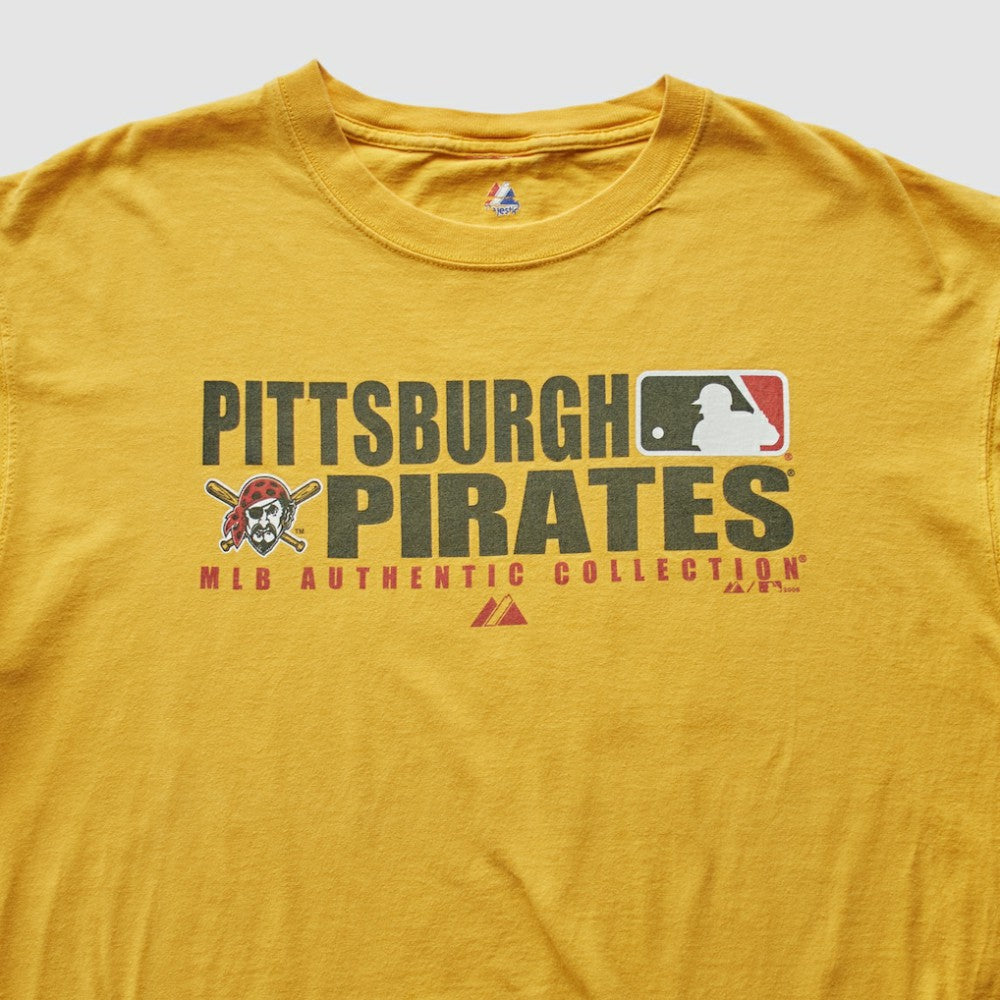 Pittsburgh Pirates Majestic 2008 T-Shirt - Yellow - Vintage T-shirts