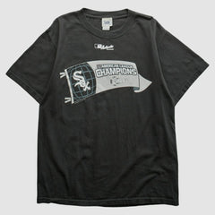 Chicago White Sox Lee Apparel 2005 T-Shirt - Black - Vintage T-shirts