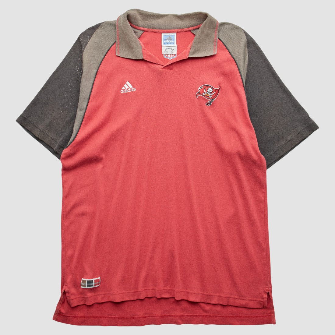 Tampa Bay Buccaneers 2000s T-Shirt - Red T-shirts