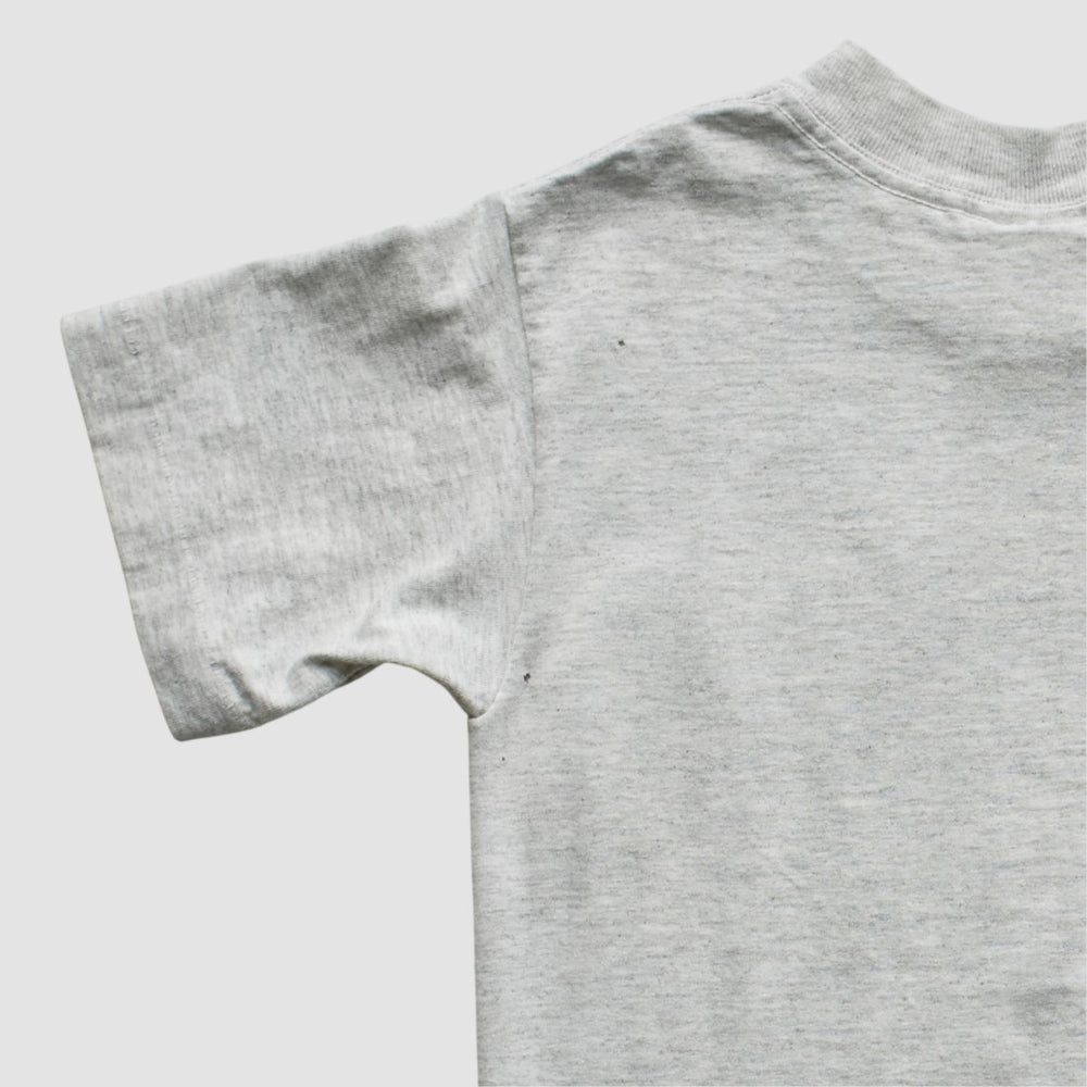 New York Giants Nutmeg Mills 90s T-Shirt - Heather Gray T-shirts