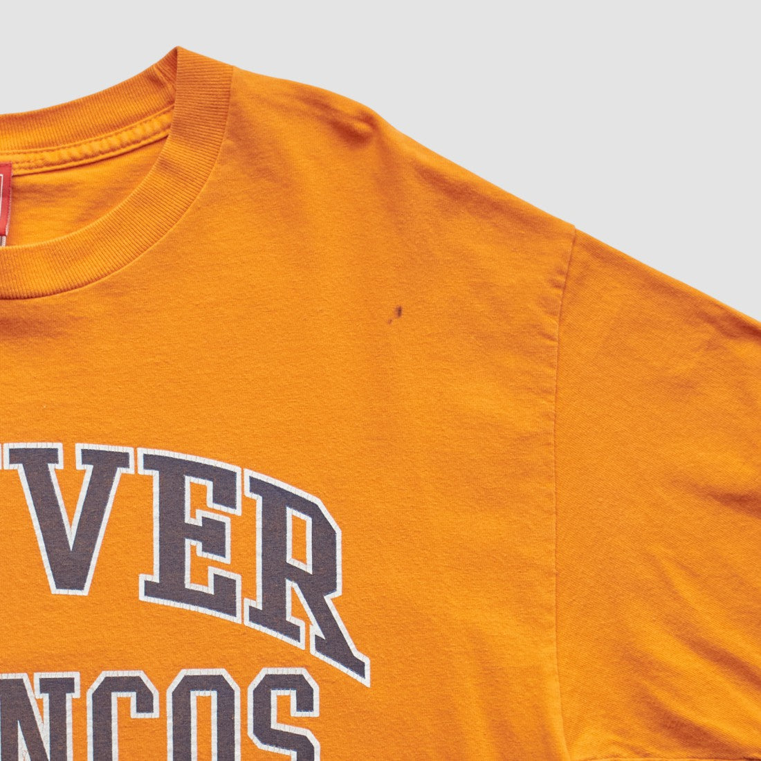 Denver Broncos NFL 2000s T-Shirt - Orange T-shirts