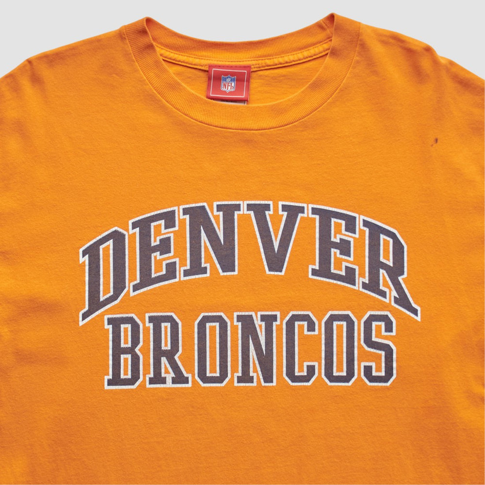 Denver Broncos NFL 2000s T-Shirt - Orange T-shirts