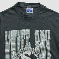 Chicago White Sox Trench 1990 T-Shirt - Black - XXVintage T-shirts