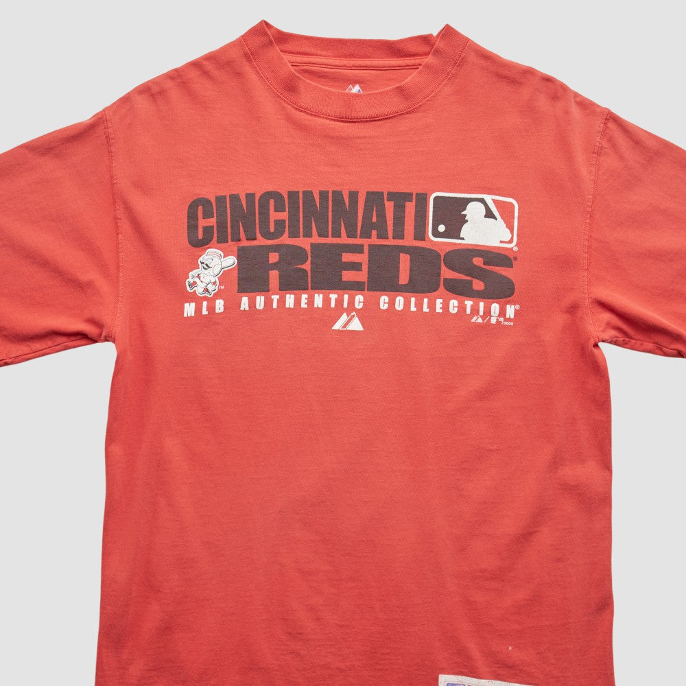 Cincinnati Reds Majestic 2008 T-Shirt - Red - Vintage T-shirts