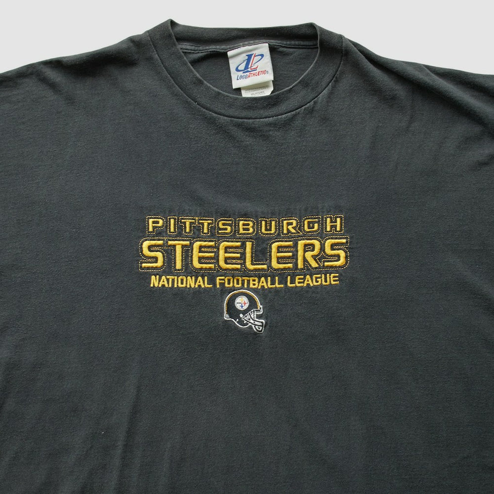 Pittsburgh Steelers Logo Athletic 2000s T-Shirt - Black T-shirts
