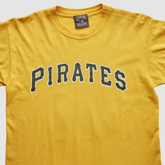Pittsburgh Pirates Cooperstown Collection 2000s T-Shirt - Yellow - Vintage T-shirts