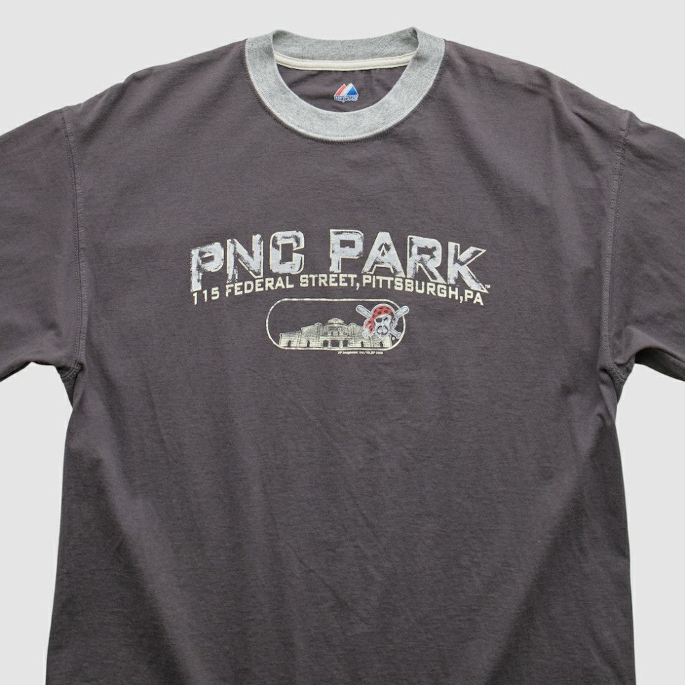 Pittsburgh Pirates Majestic 2008 T-Shirt - Gray - Vintage T-shirts