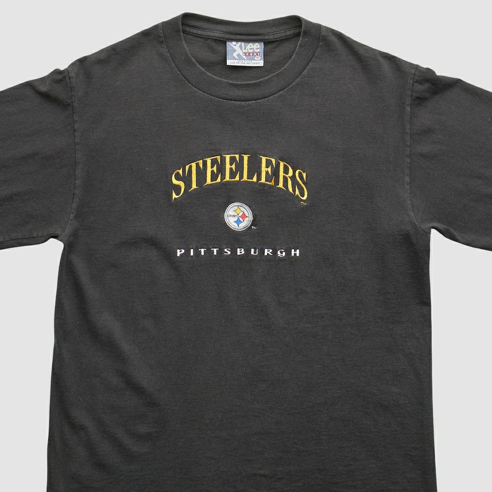 Pittsburgh Steelers Lee Apparel 90s T-Shirt - Black T-shirts
