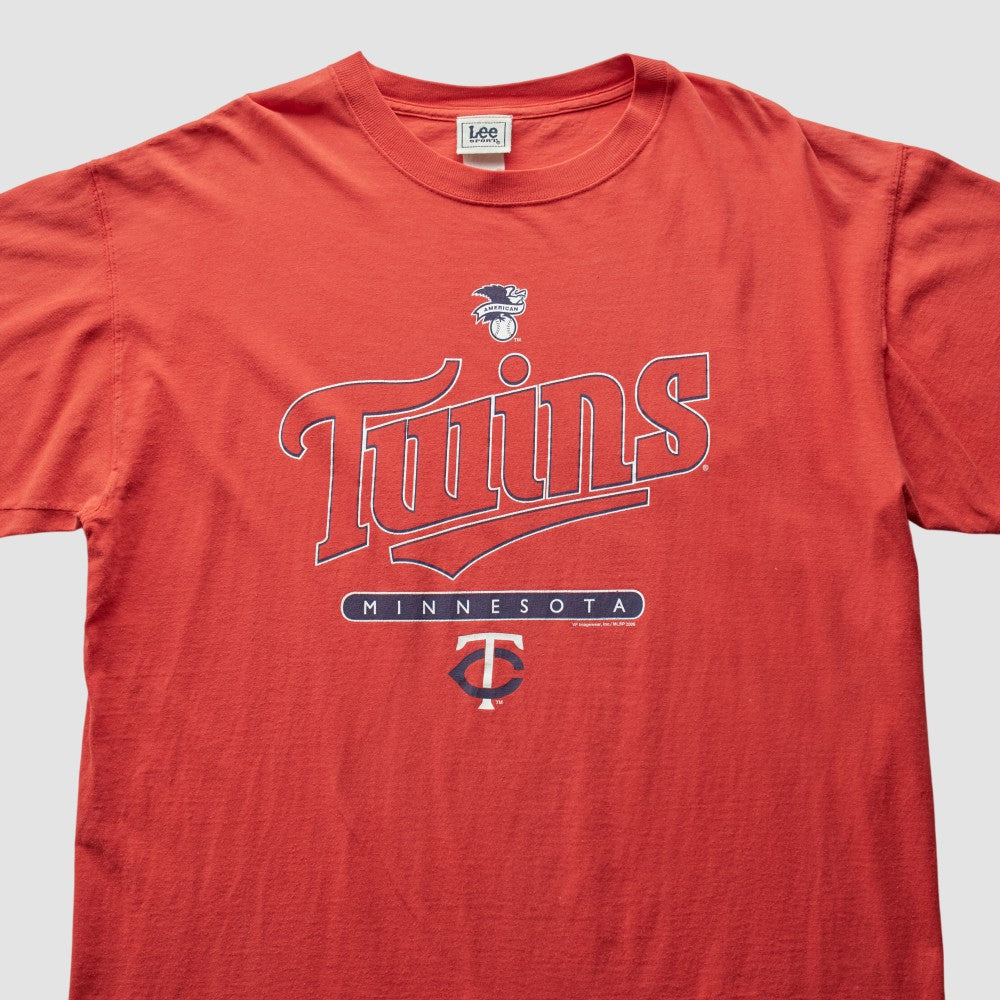 Minnesota Twins Lee Apparel 2006 T-Shirt - Red - Vintage T-shirts