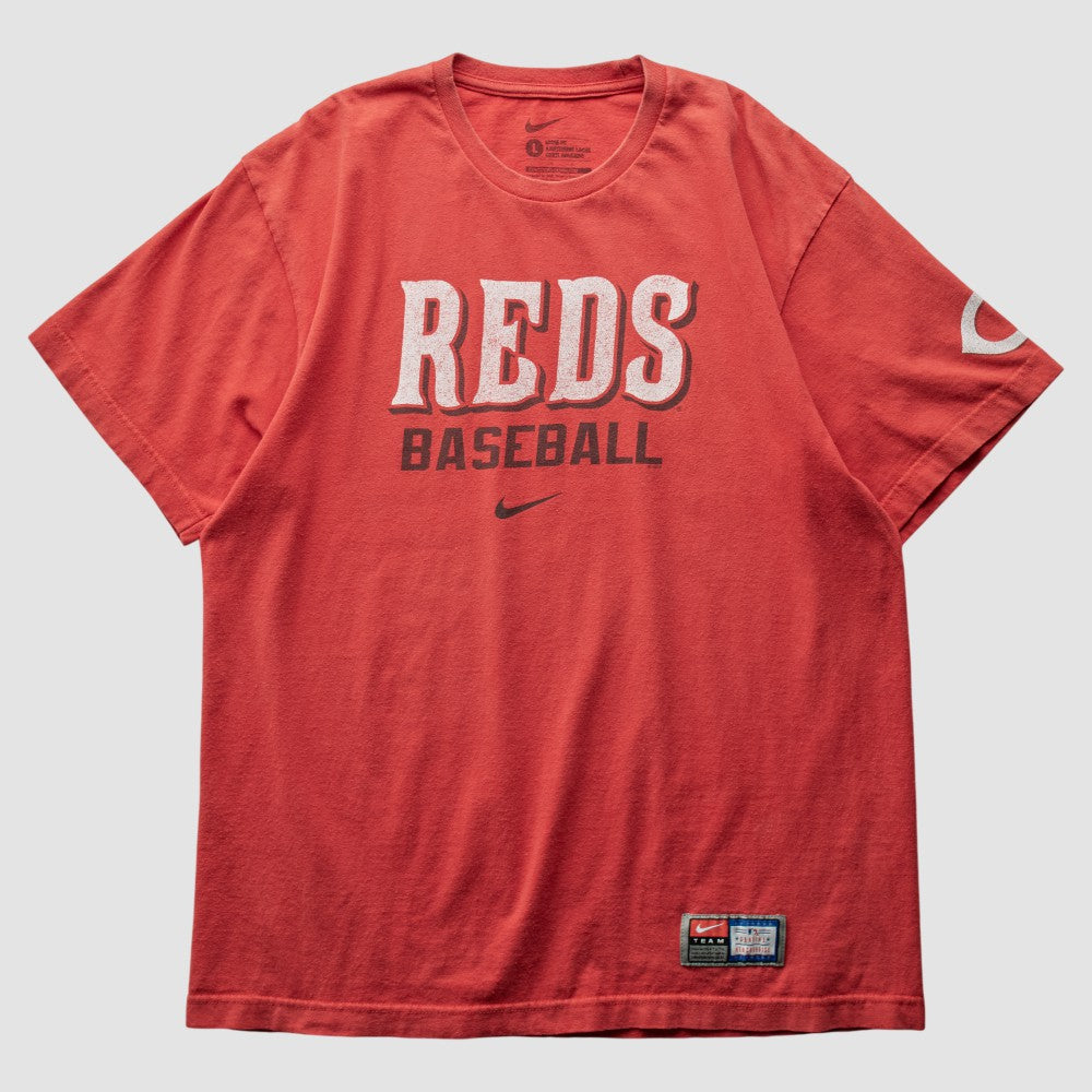 Cincinnati Reds Nike 2000s T-Shirt - Red - Vintage T-shirts