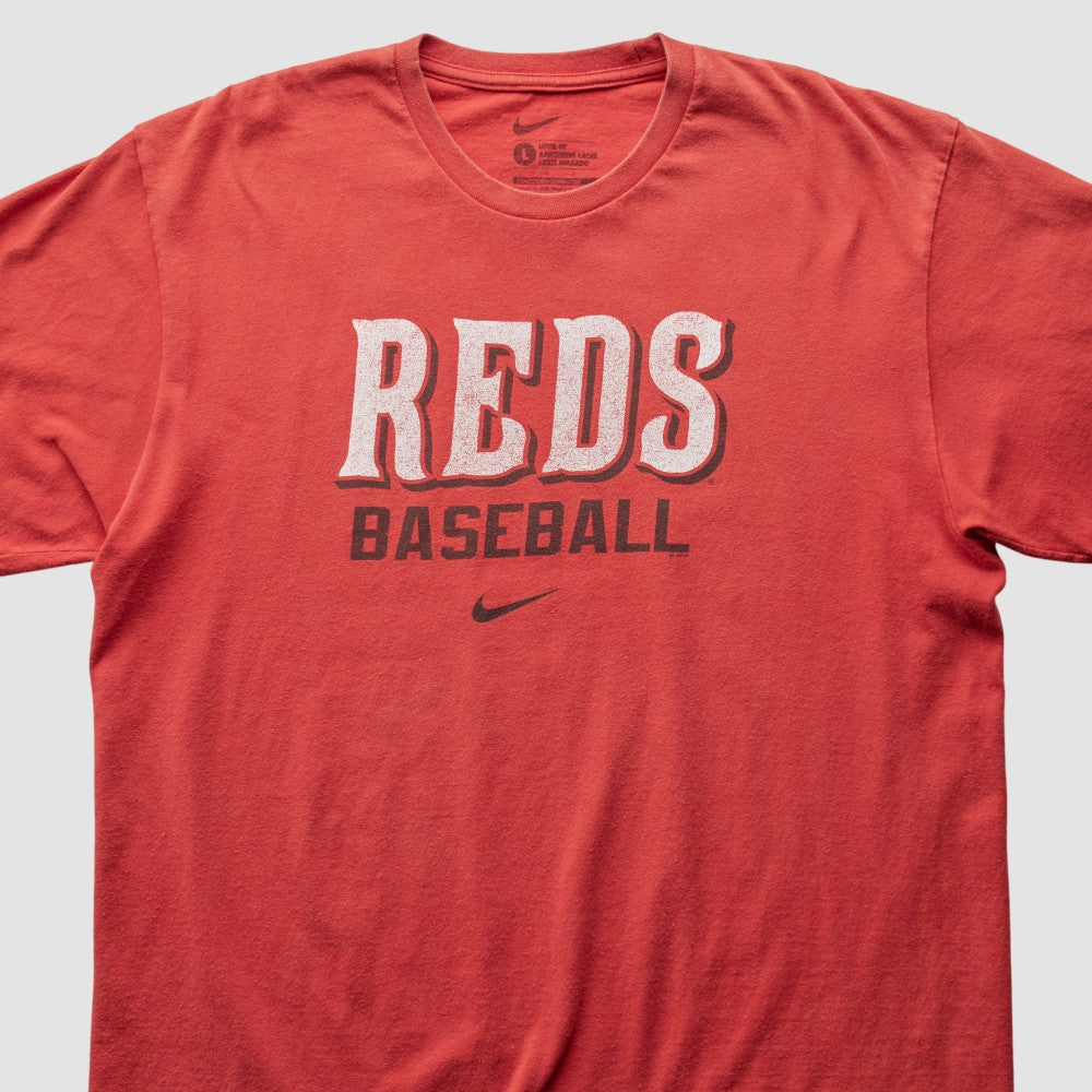 Cincinnati Reds Nike 2000s T-Shirt - Red - Vintage T-shirts