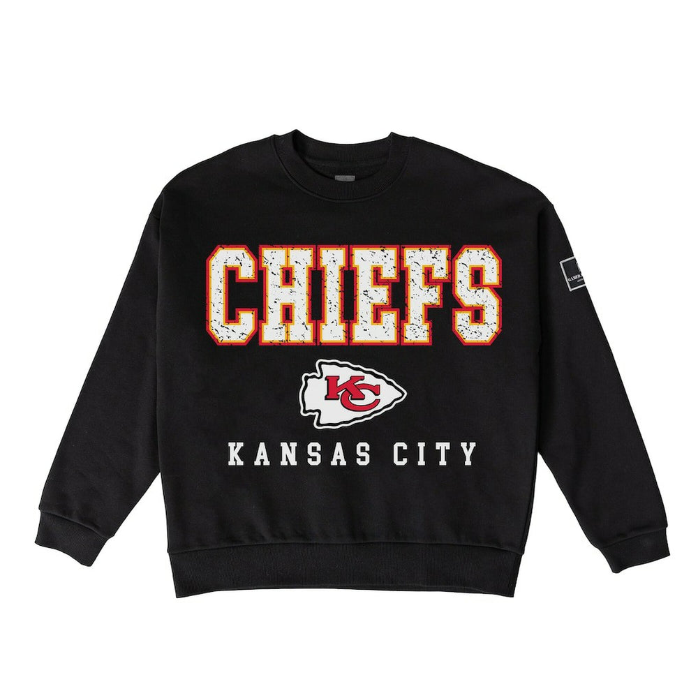 Kansas City Chiefs Gameday Couture Women's Oversized Level Up Black Label Premium Fleece Sweatshirt - Black Sweatshirts